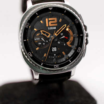 S4U Chicago Golden watch face Android Screenshot 2